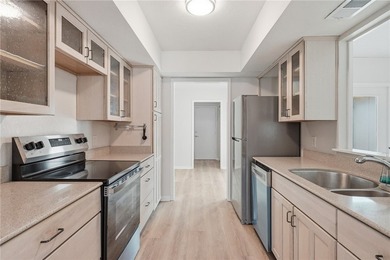 Say hello to your gorgeous new home! This stunningly updated - photo 11