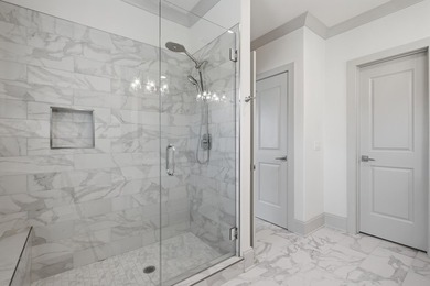 Welcome to Villas on the Fairway and this beautifully designed - photo 19