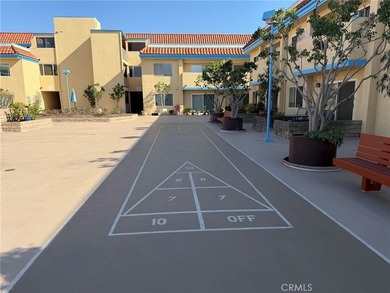 Welcome to Sunset Gardens, 55+ living at its best! Unit 113 is - photo 19