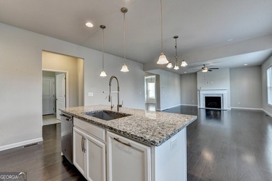Welcome to this beautifully maintained home in a quiet - photo 20