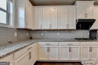 Welcome to this beautifully maintained home in a quiet - photo 22