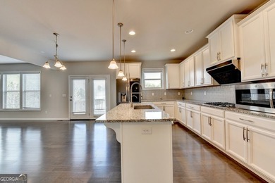 Welcome to this beautifully maintained home in a quiet - photo 33