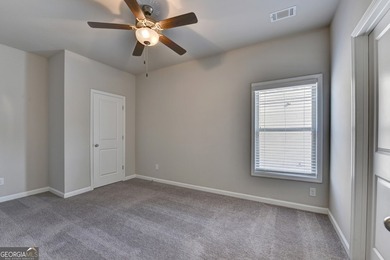 Welcome to this beautifully maintained home in a quiet - photo 45