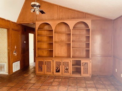 This ranch style home sits in a location with genuine - photo 5