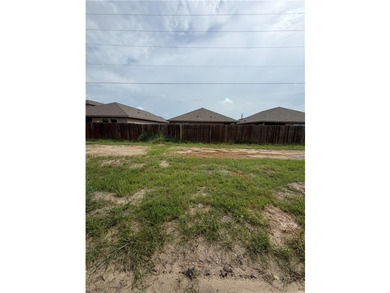 Welcome to 1526 Jeanne Marie Drive. This adorable 1,658 square - photo 14