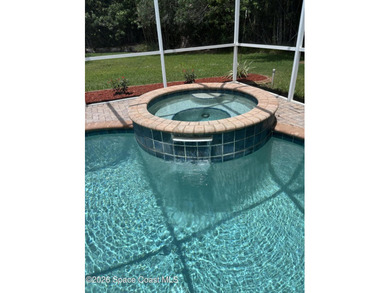 MUST SEE THIS HIDDEN GEM LOCATED IN QUITE COMMUNITY OF - photo 6