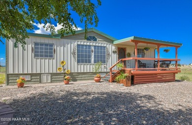 Adorable and well cared for home with amazing views of Granite