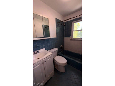 *WOW* GREAT LOCATION GREAT PRICE, LIGHT AND BRIGHT RANCH WITH - photo 12