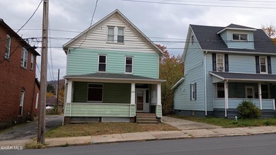 Great Roomy Home with Classic Character (5 BR, 2 Baths + Shed)