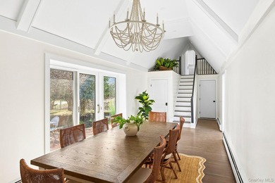 A Rare Opportunity to Own a Piece of Montauk History. Step into - photo 4