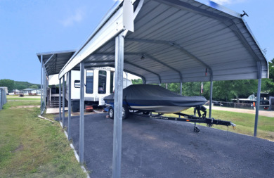 Lot in Gated Waterfront Community on Lake Fork, RV, carport, shed - photo 7