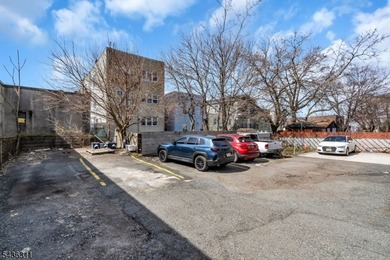 Beautifully maintained 2-bedroom, 1 full bath condo featuring - photo 27