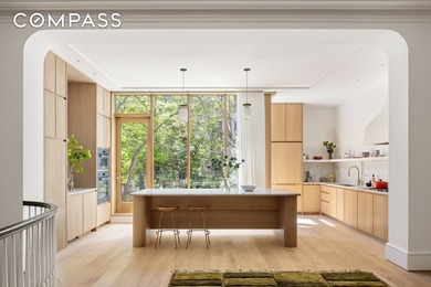 168 Pacific Street is a rare and remarkable offering in Cobble - photo 4