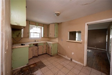 Cash buyers, bring your vision! This 1,056 sq. ft. (NCAD) - photo 9