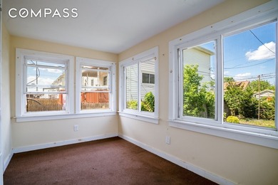 Bring your vision and contractor to this charming Rockaway Beach - photo 3