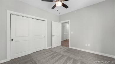 You will love this 3 bedrm/3 bath unit- All En-suites.This unit