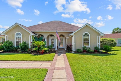 Deer Point Lake Home Sale Pending in Lynn Haven Florida