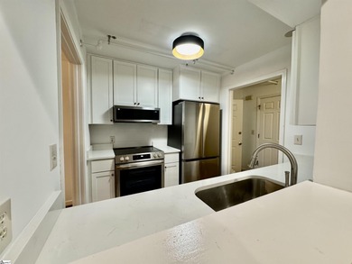 Swansgate 55+ independent living for seniors. ALL NEW! This 1