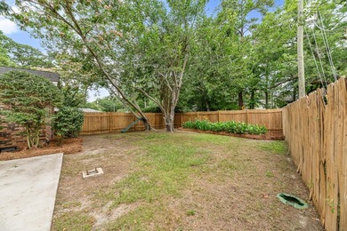 Move-in ready and beautifully renovated, this West Ashley gem - photo 34