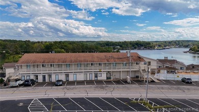 Looking for a condo close to ALL the action? This 2BR/2BA condo - photo 39