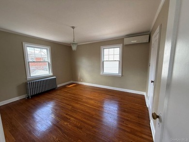 House for sale - photo 8