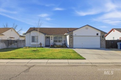 Lake Home For Sale in Nampa, Idaho