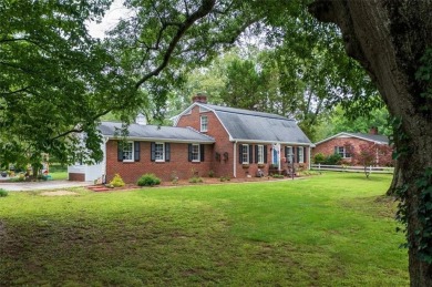 Lake Home For Sale in Rome, Georgia