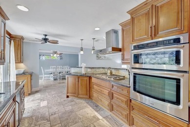 Coastal living at its finest! Just a short stroll to the beach - photo 12