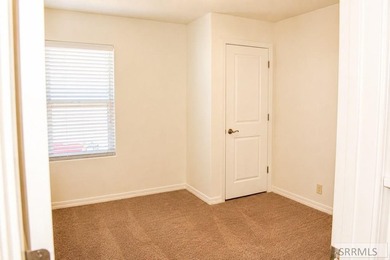 Welcome to this charming 2 bedroom, 1 bathroom home full of - photo 12