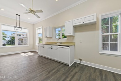 Gulf Front Oasis in Old Town Biloxi! Own a slice of paradise in - photo 13