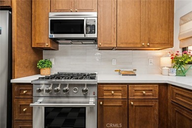 Recently updated throughout, this charming home offers 871 sq - photo 13