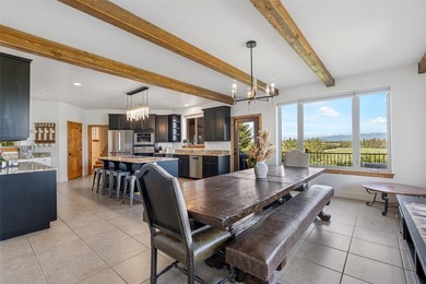 One-of-a-kind equestrian estate. Two homes sitting on two - photo 14