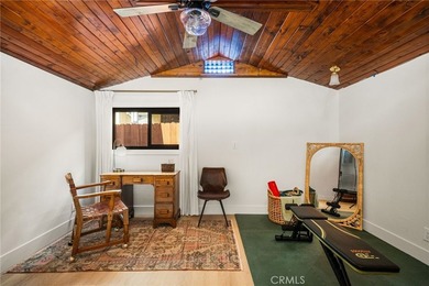 Recently updated throughout, this charming home offers 871 sq - photo 16