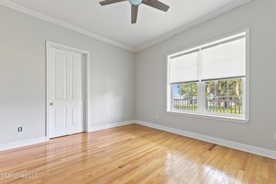 Gulf Front Oasis in Old Town Biloxi! Own a slice of paradise in - photo 19