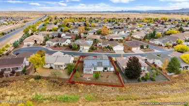 Discover the perfect blend of comfort and style in this