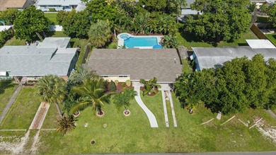 Coastal living at its finest! Just a short stroll to the beach - photo 42