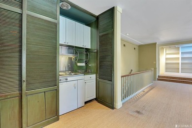Seller says sell!Fantastic opportunity to be in a PRIME location - photo 10