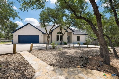 Lake Home For Sale in Canyon Lake, Texas