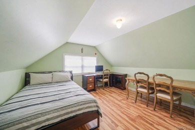 Welcome to this beautifully updated 4-bedroom, 1.5-bath Cape set - photo 18