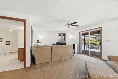 Outstanding 5-BR home (1 non-conforming) w/4 full - photo 30