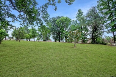 Welcome to this remarkable 3-bedroom, 2-bath home offering - photo 40