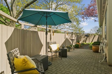Bright, sun-filled end-unit townhouse that feels like a - photo 3