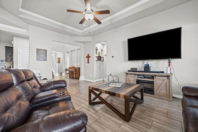 Thoughtfully designed and impeccably maintained, this 4-bedroom - photo 7