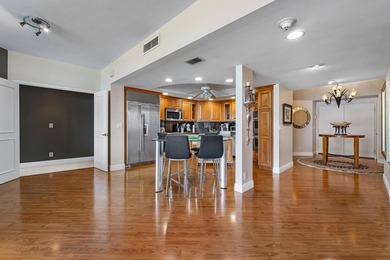 This beautifully redone 2 bedroom, 2.1 bathroom Sloans Curve - photo 12
