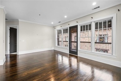 Stunning 4th-floor residence (Unit 403) in the heart of Vickery