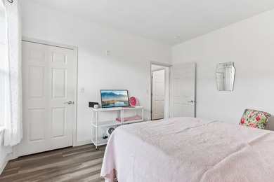 Your own private Lakeside Retreat is here! This corner unit at - photo 19