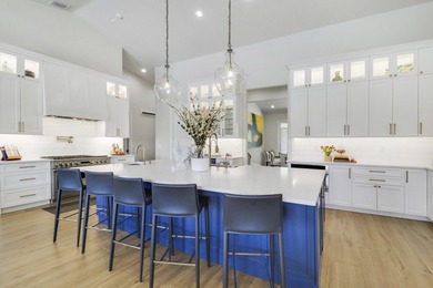 Newly offered custom estate home on 1.13 acres in the - photo 24