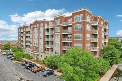 Your own private Lakeside Retreat is here! This corner unit at - photo 25