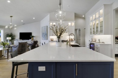 Newly offered custom estate home on 1.13 acres in the - photo 30