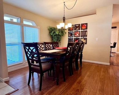 Additional listing photo 1